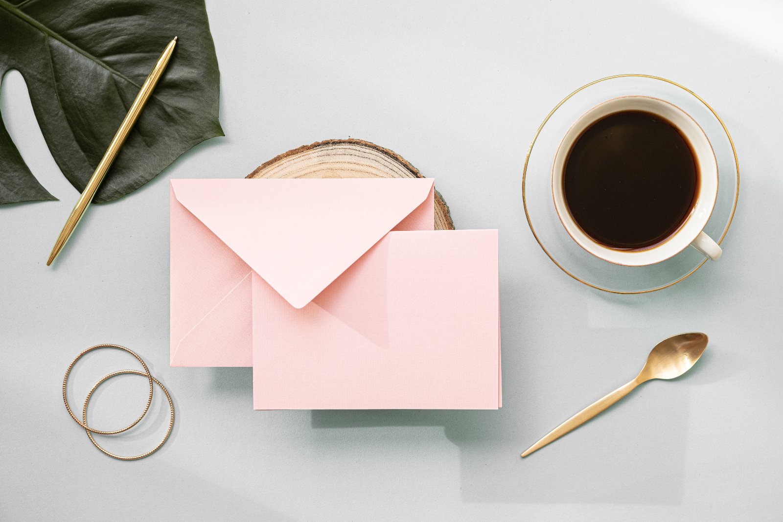 Invitations & Greeting Cards